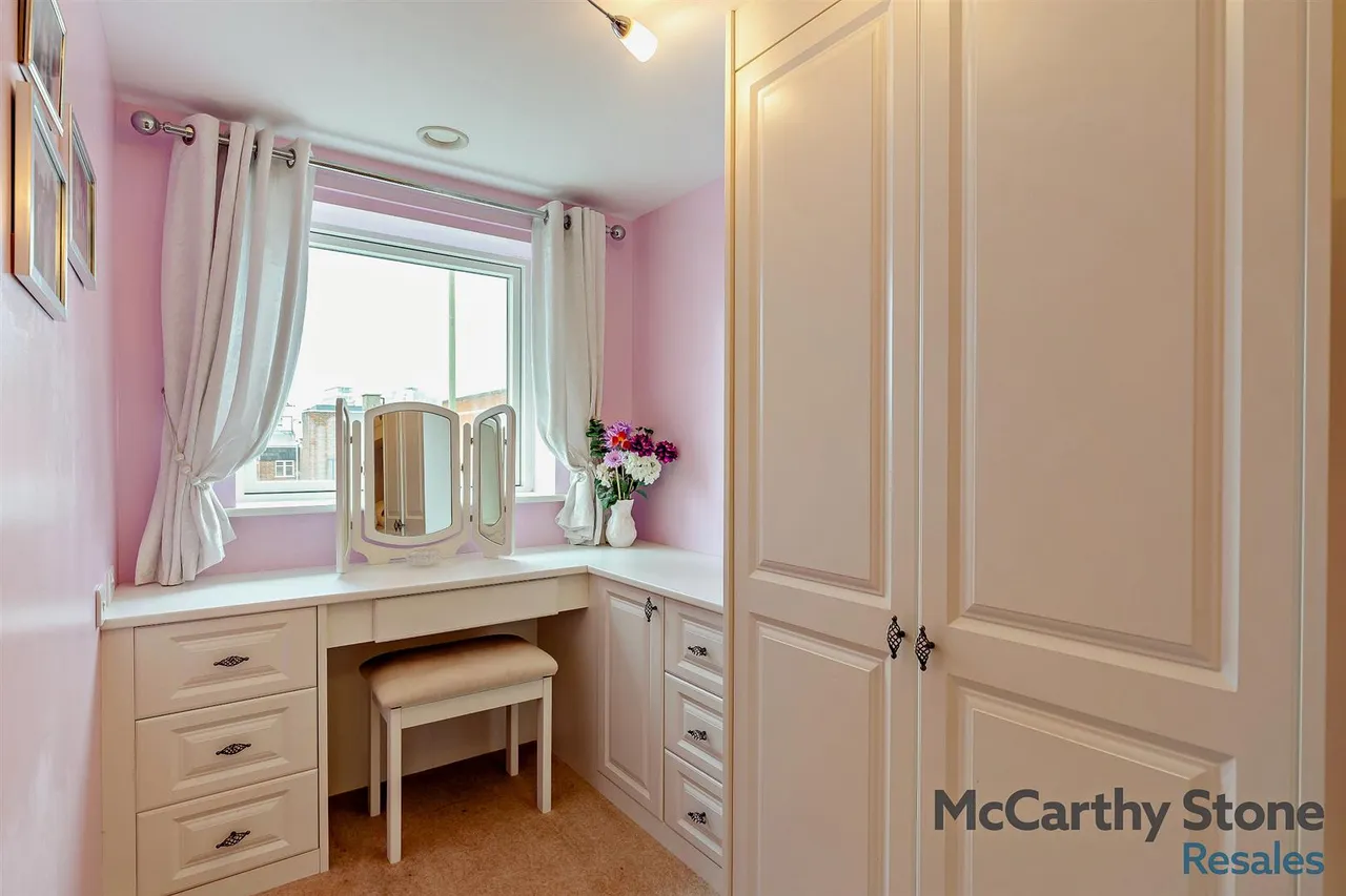 New Road, Basingstoke, RG21, photo 8
