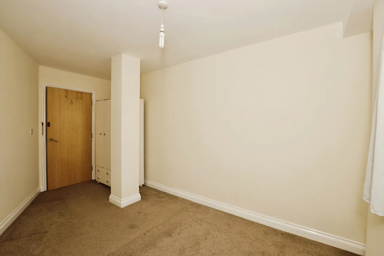 Tufton Street, Ashford, TN23, photo 7