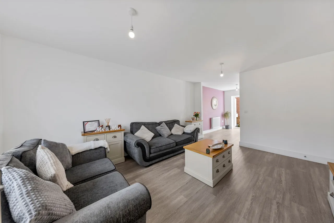 Peninsula Drive, Newton-Le-Willows, Newton-Le-Willows, WA12 8AP, photo 6