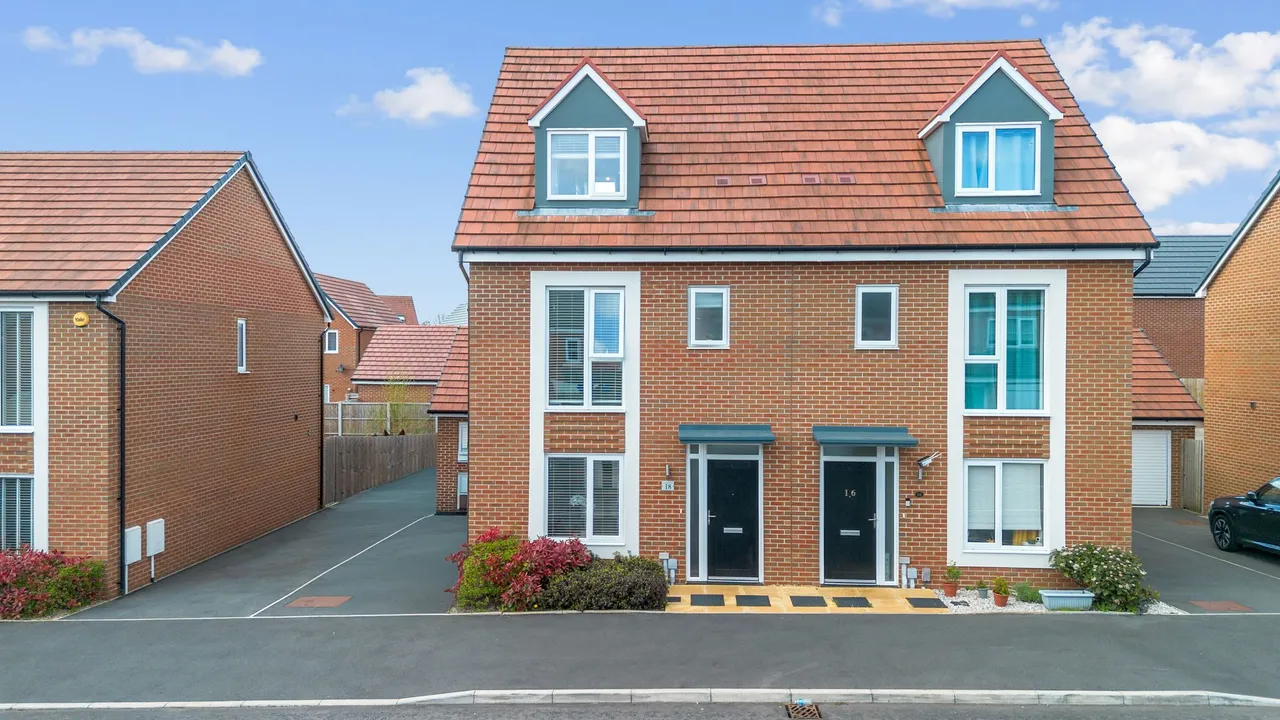 4 bed house for sale — Peninsula Drive, Newton-Le-Willows, Newton-Le-Willows, WA12 8AP