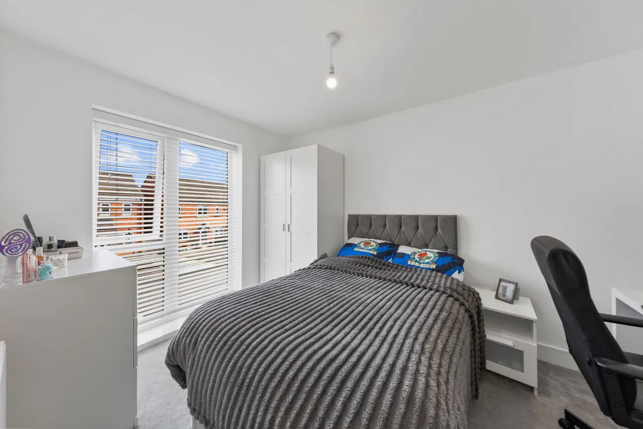 Peninsula Drive, Newton-Le-Willows, Newton-Le-Willows, WA12 8AP, photo 11