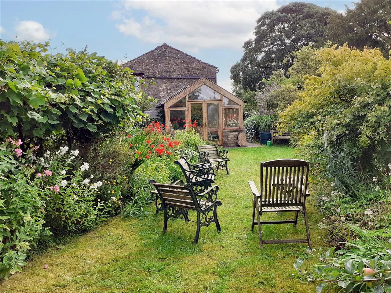 Linton, Skipton, BD23 5HJ, photo 28