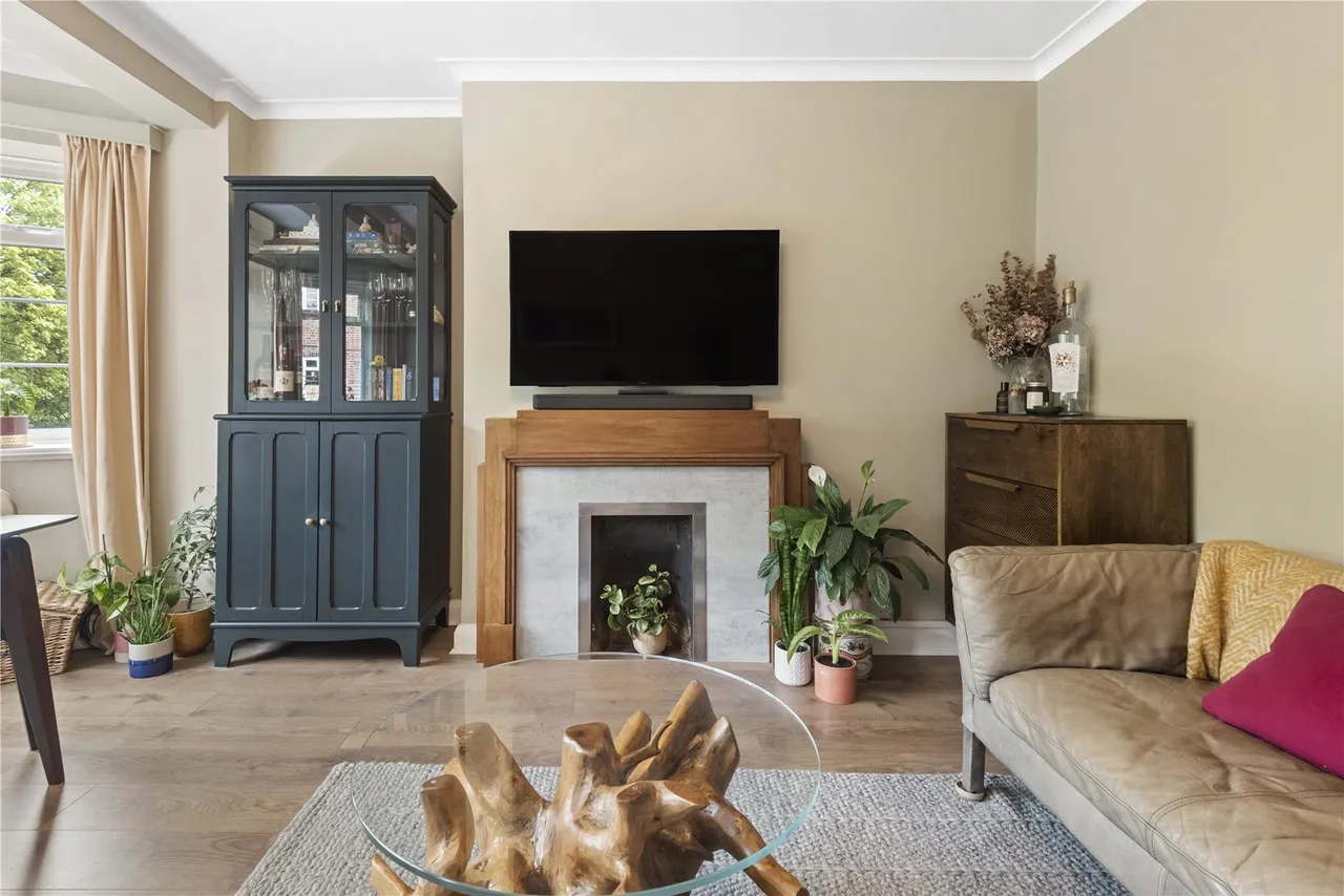 Sheen Court, Richmond, TW10, photo 9