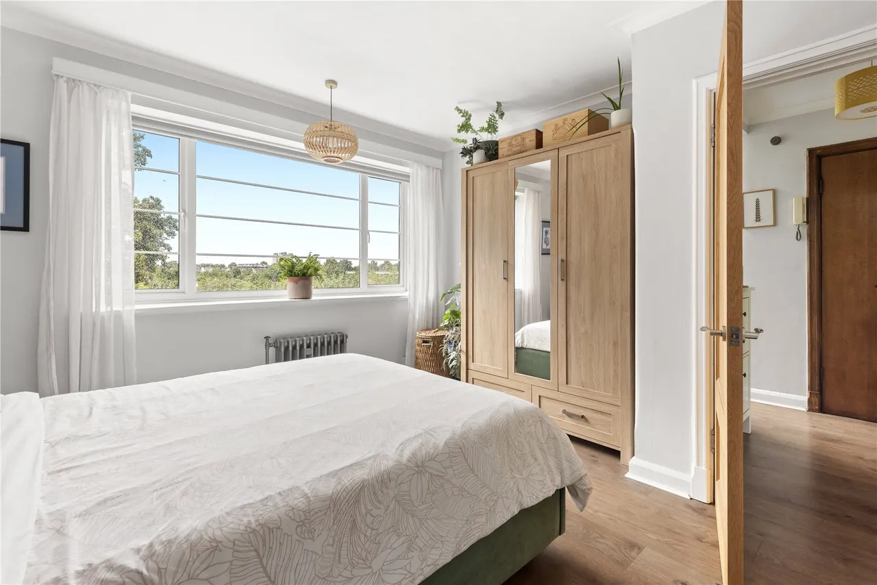 Sheen Court, Richmond, TW10, photo 8