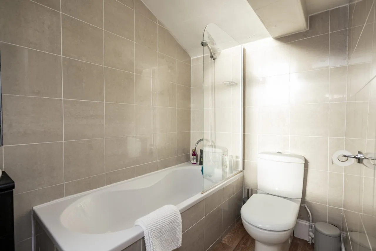Hamilton Place, Aberdeen, AB15, photo 11