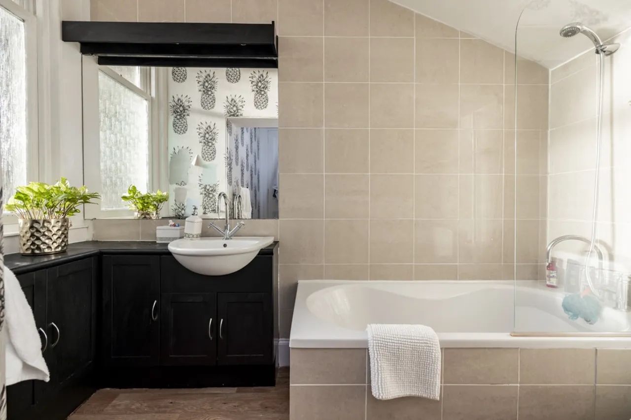 Hamilton Place, Aberdeen, AB15, photo 12