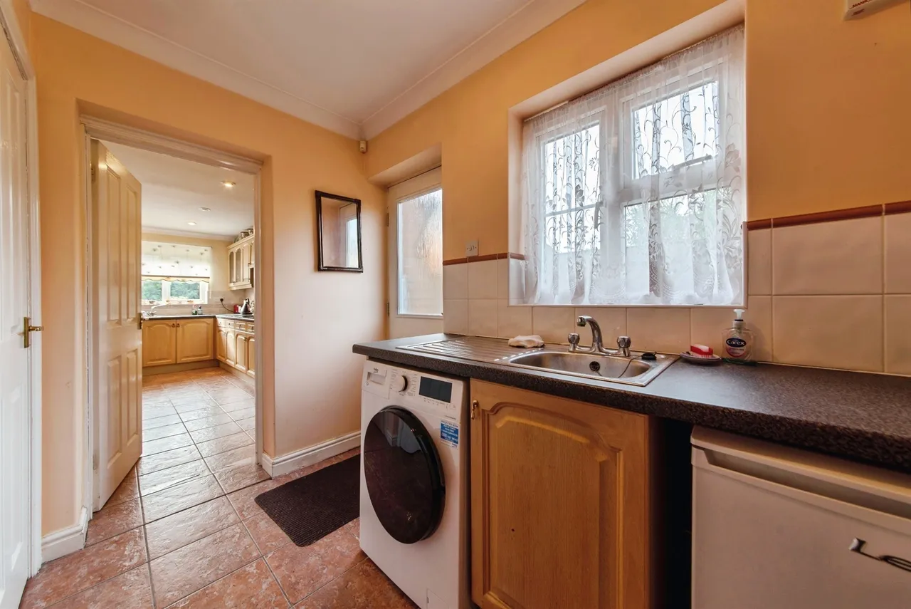 Snowdrop Place, Spalding, PE11, photo 10
