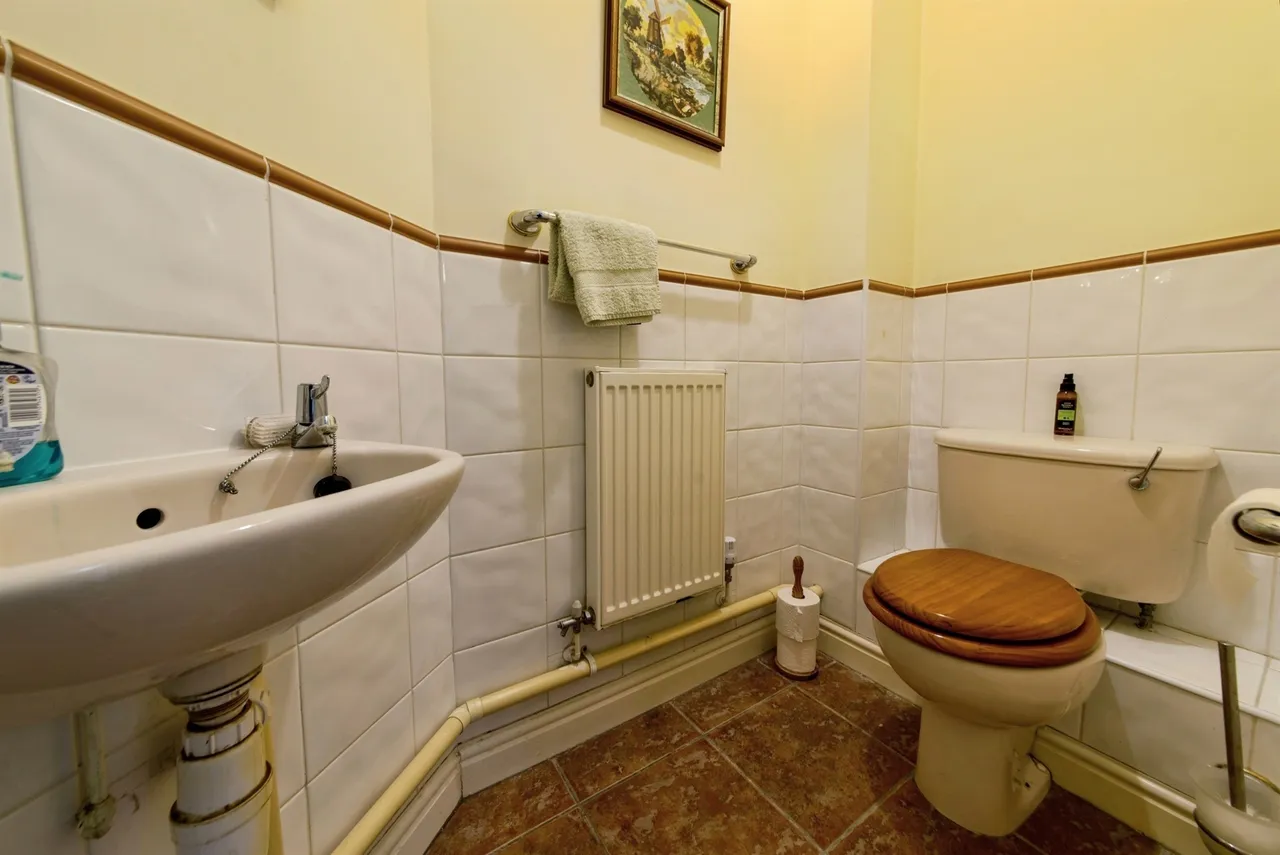 Snowdrop Place, Spalding, PE11, photo 12