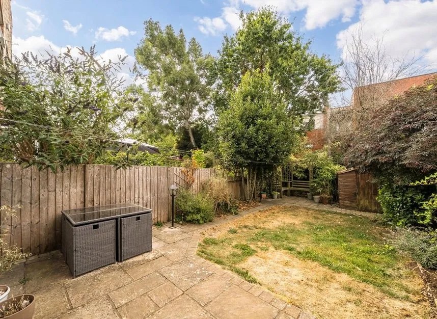 Kings Road, London, NW10, photo 4