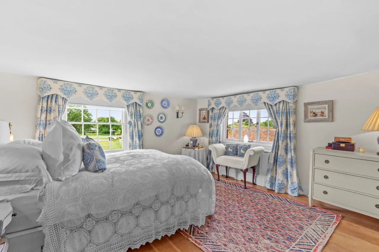 The Bury, Cholesbury, HP23, photo 12