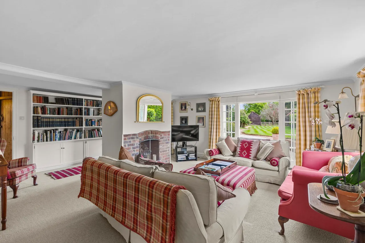 The Bury, Cholesbury, HP23, photo 4