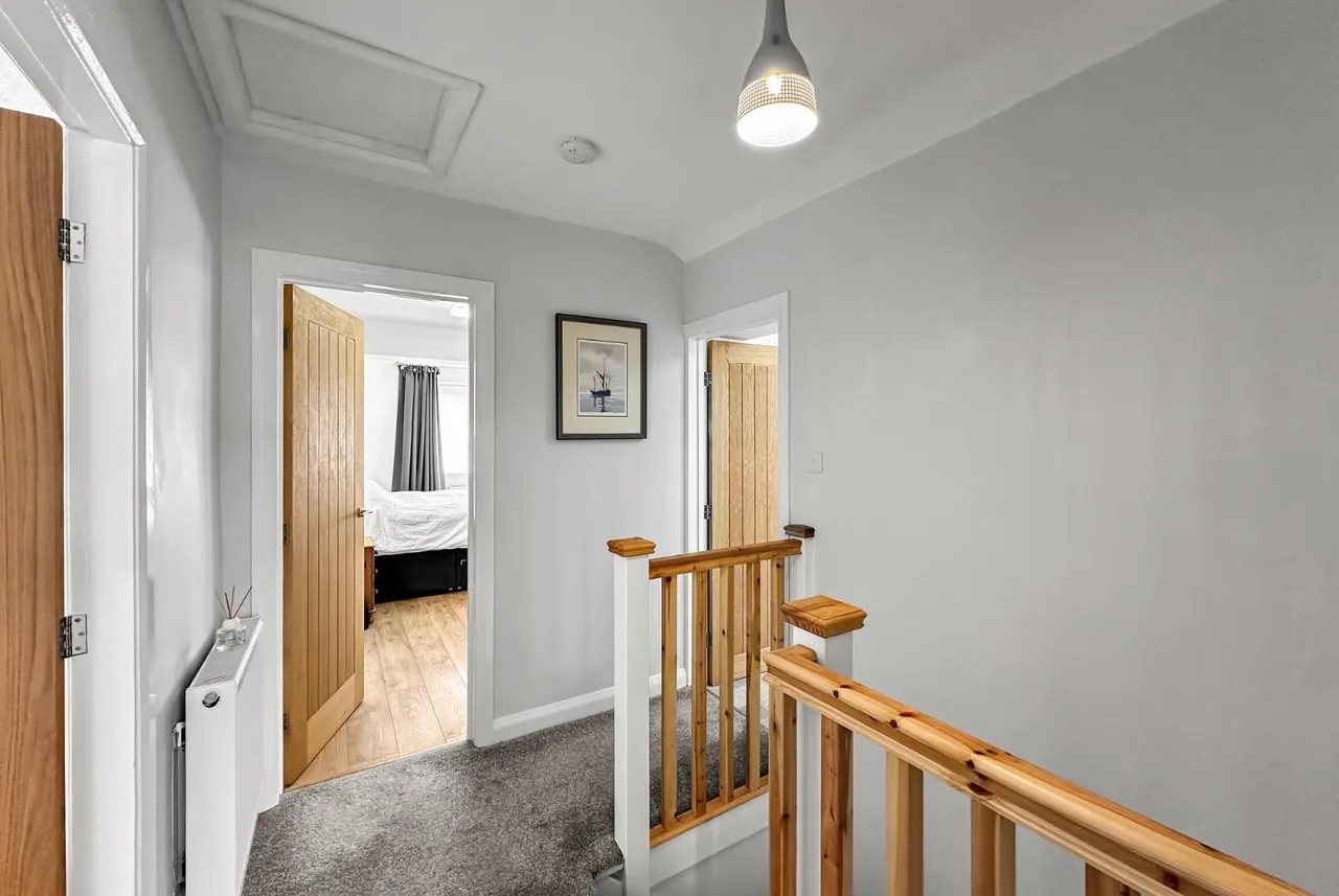 Victoria Road, Timperley WA15 6PP, photo 21