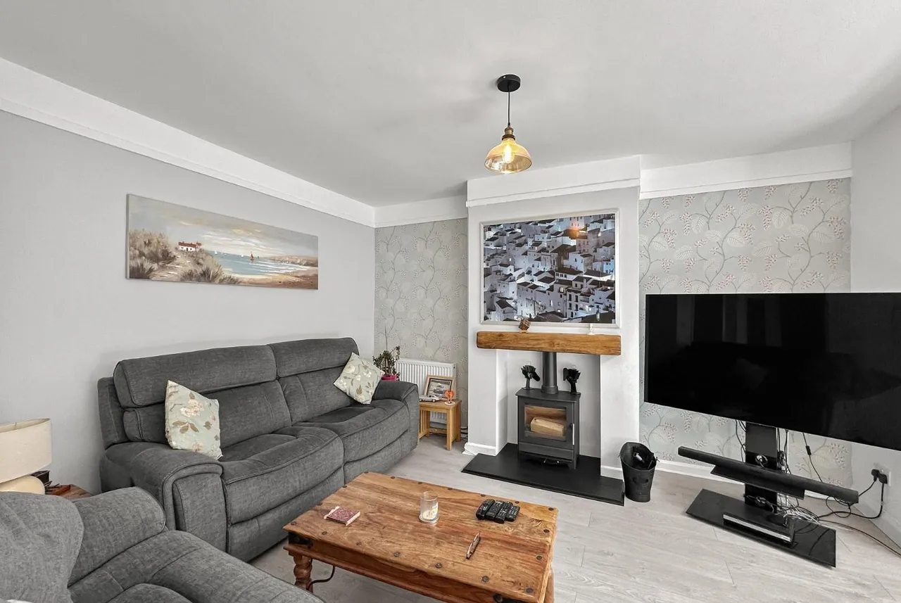 Victoria Road, Timperley WA15 6PP, photo 7