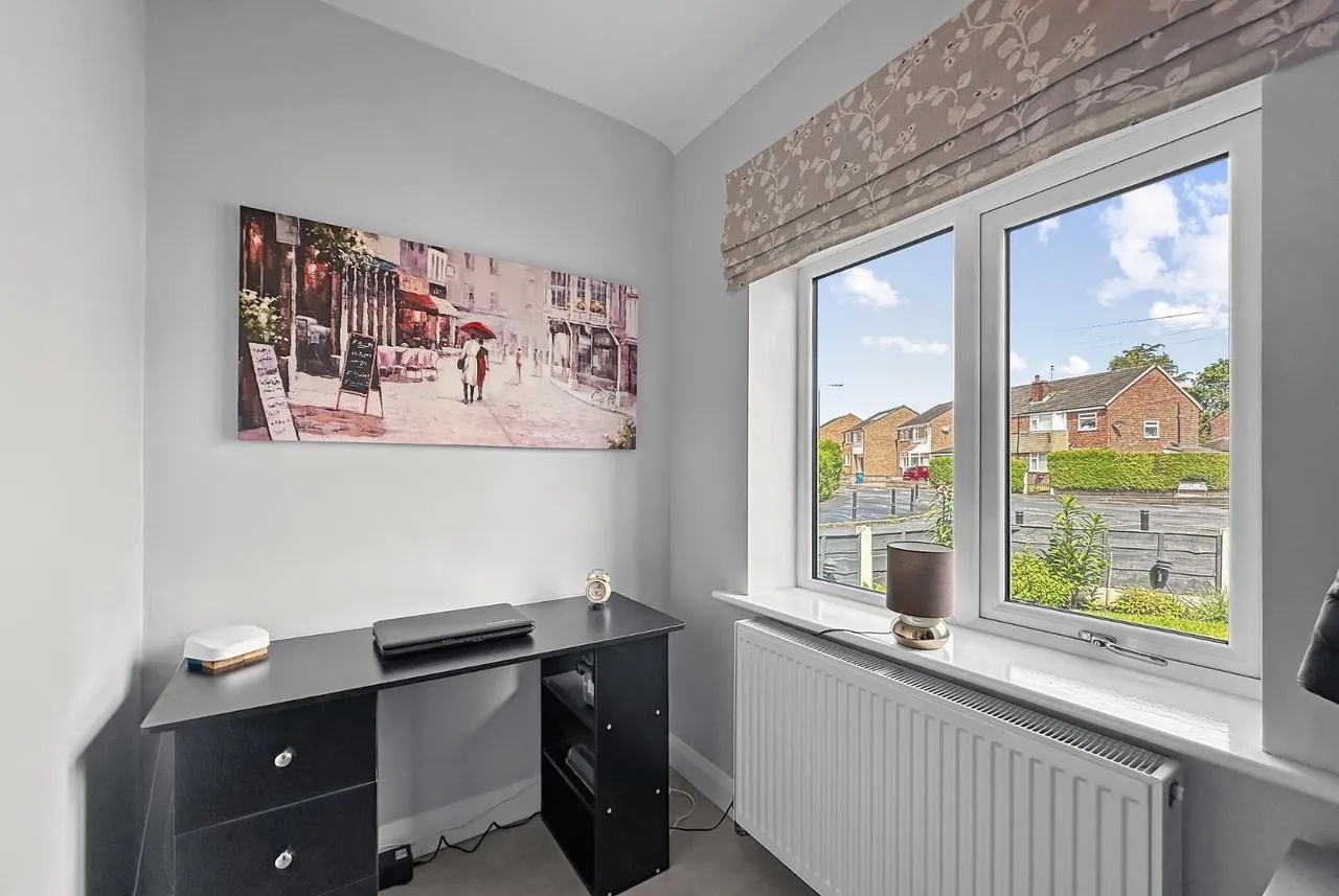 Victoria Road, Timperley WA15 6PP, photo 15