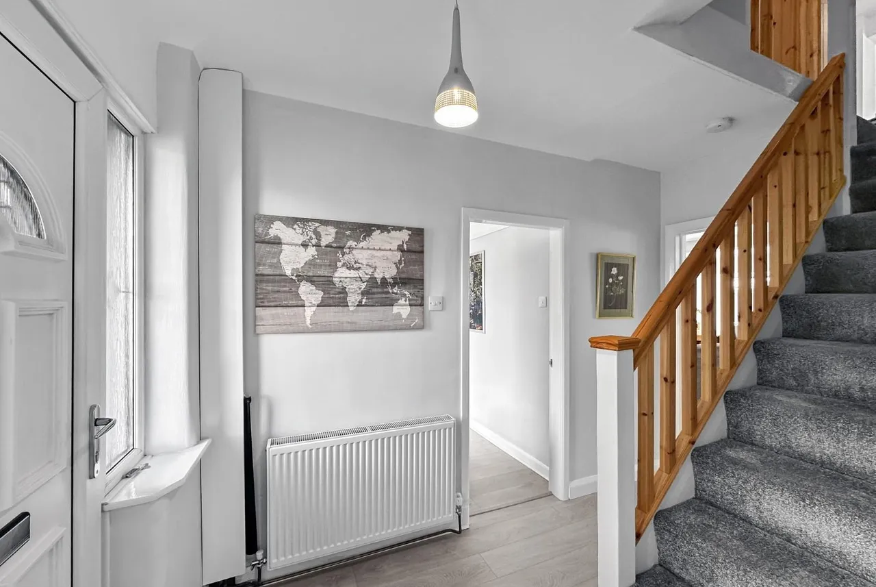 Victoria Road, Timperley WA15 6PP, photo 18