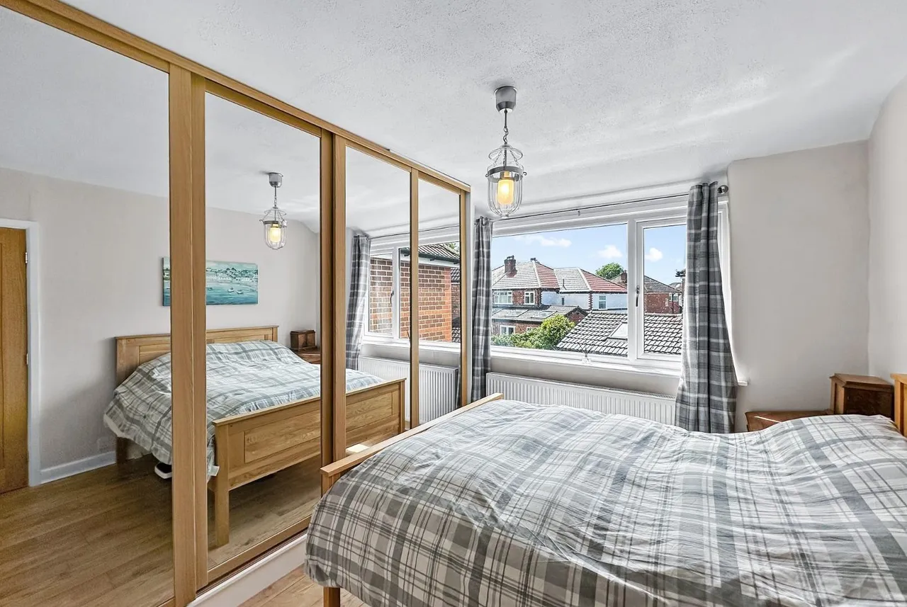 Victoria Road, Timperley WA15 6PP, photo 25