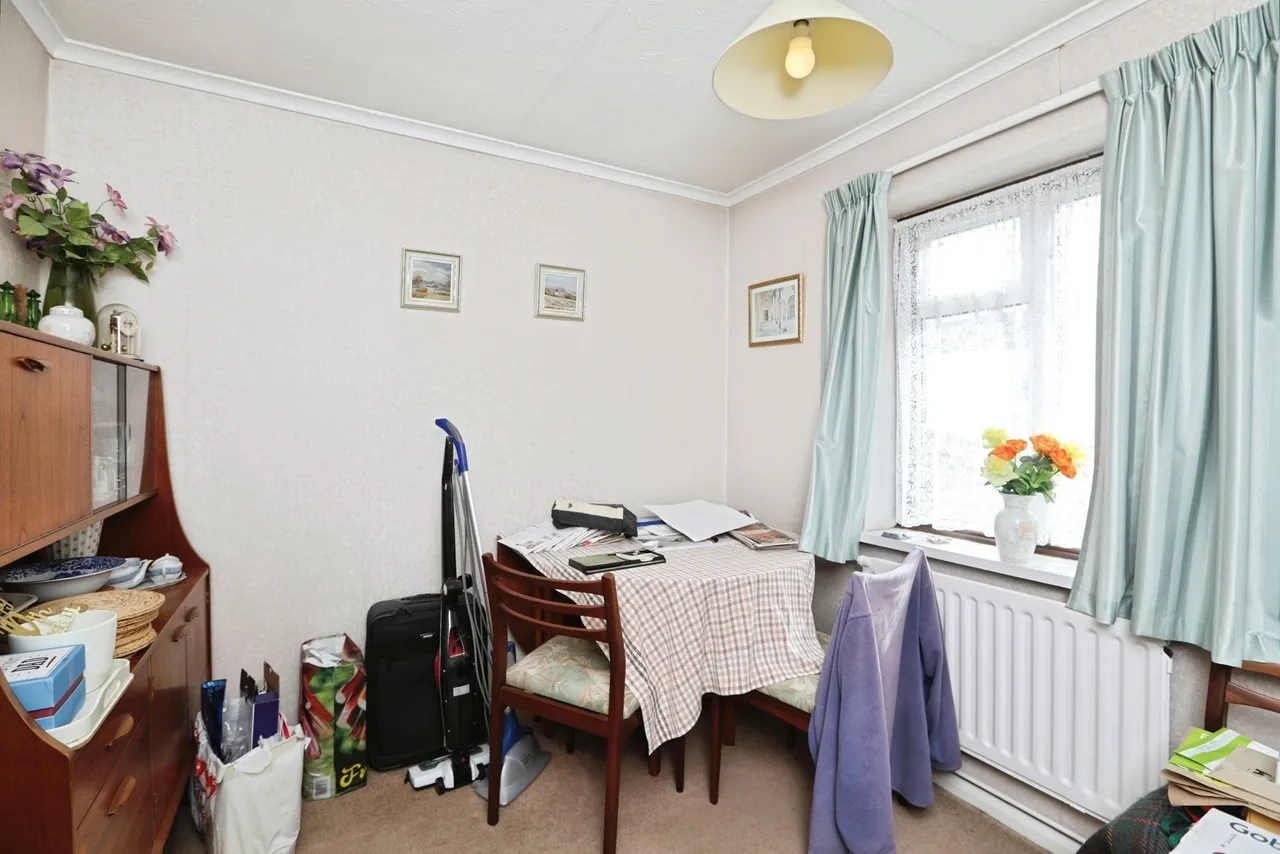 Gadby Road, Sittingbourne, Kent, ME10, photo 3