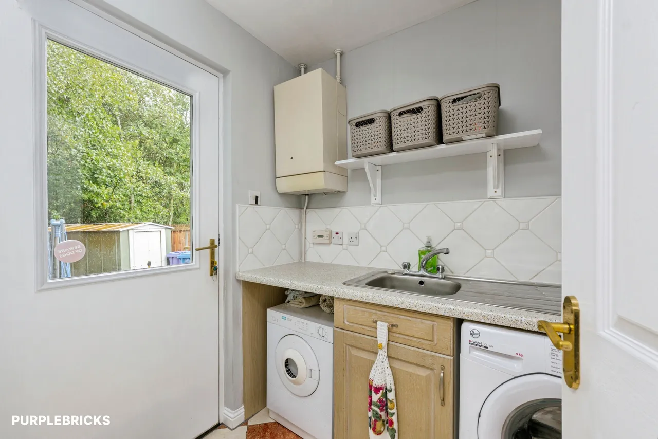 Sanquhar Drive, Glasgow, G53, photo 11