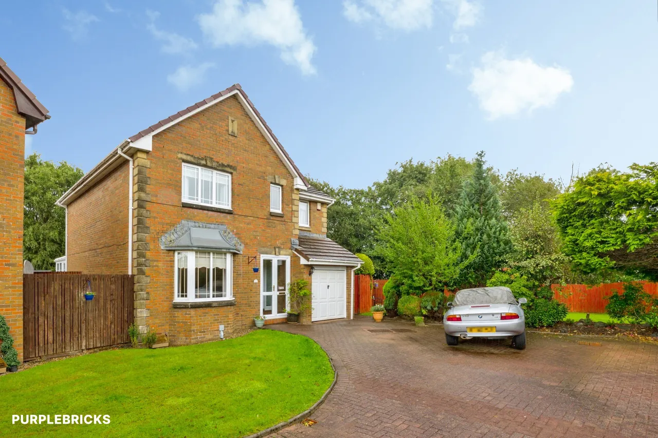 4 bed house for sale, Sanquhar Drive, Glasgow, G53