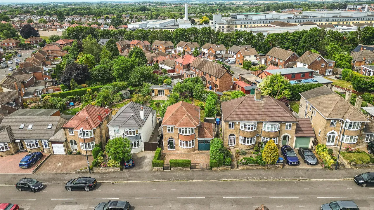 Kings Drive, Littleover, photo 24