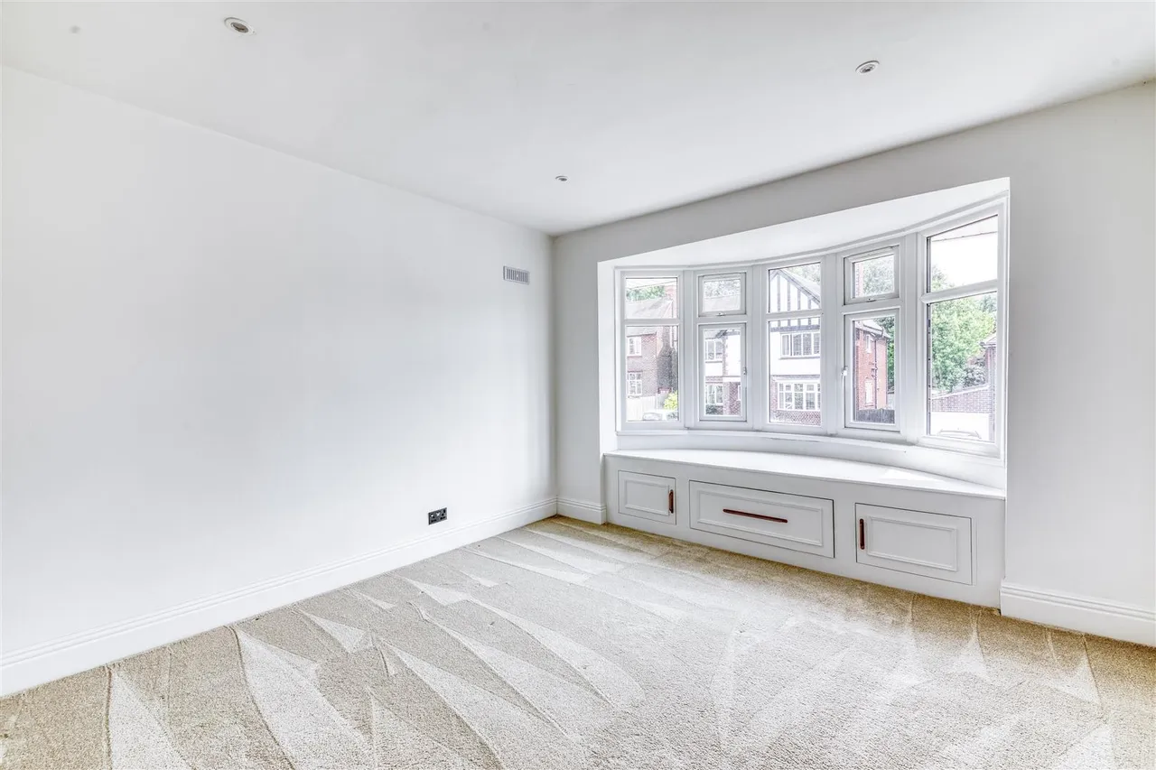 Kings Drive, Littleover, photo 13