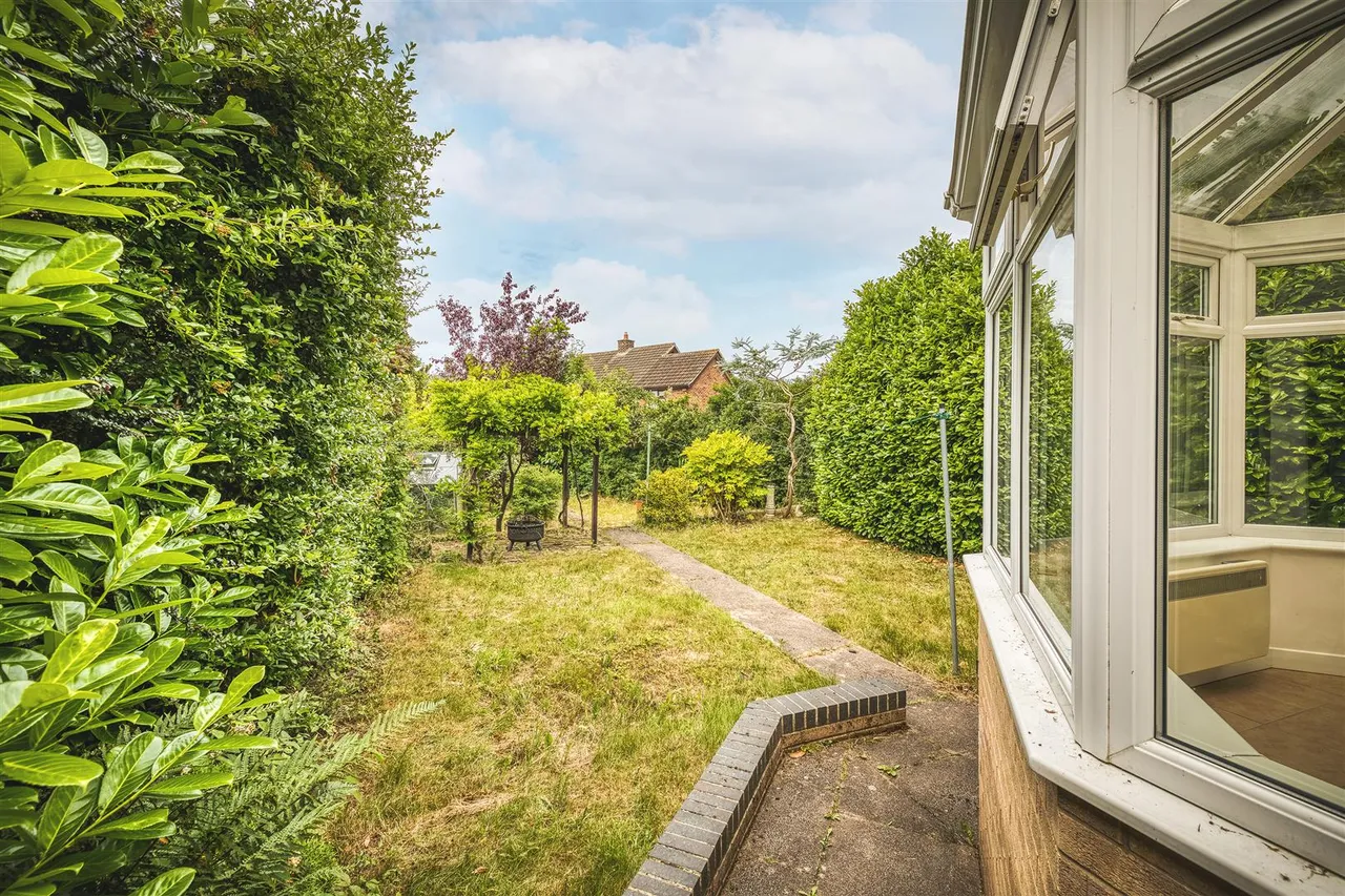 Kings Drive, Littleover, photo 20