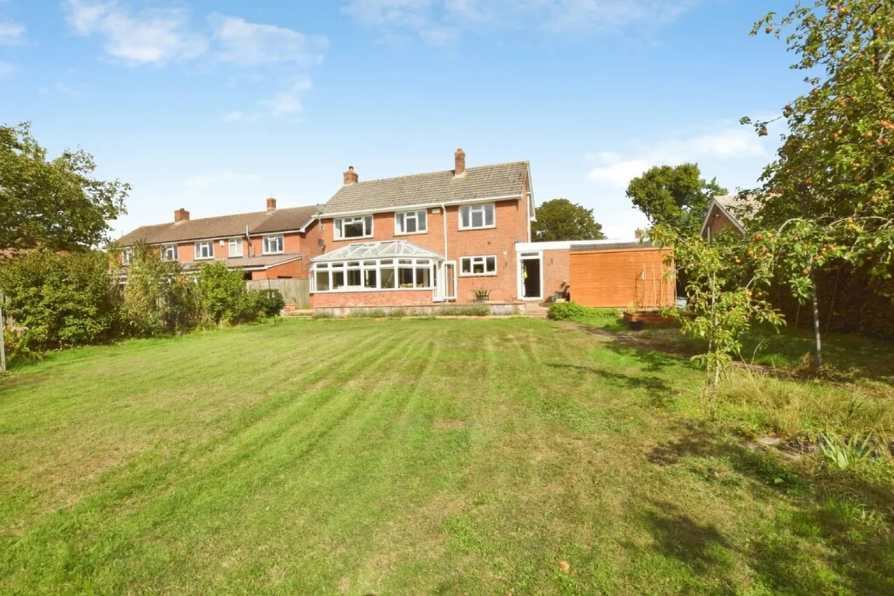 3 bed house for sale, Clyst St George, EX3