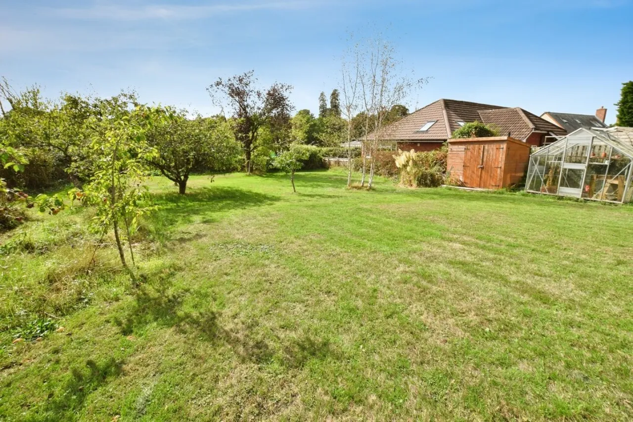 Clyst St George, EX3, photo 17