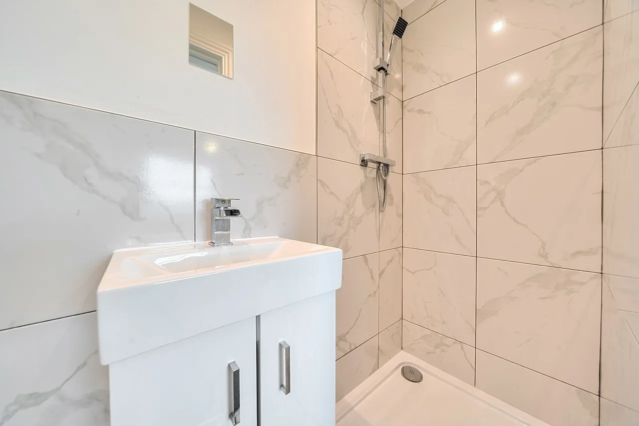 Lordship Lane, SE22, photo 8