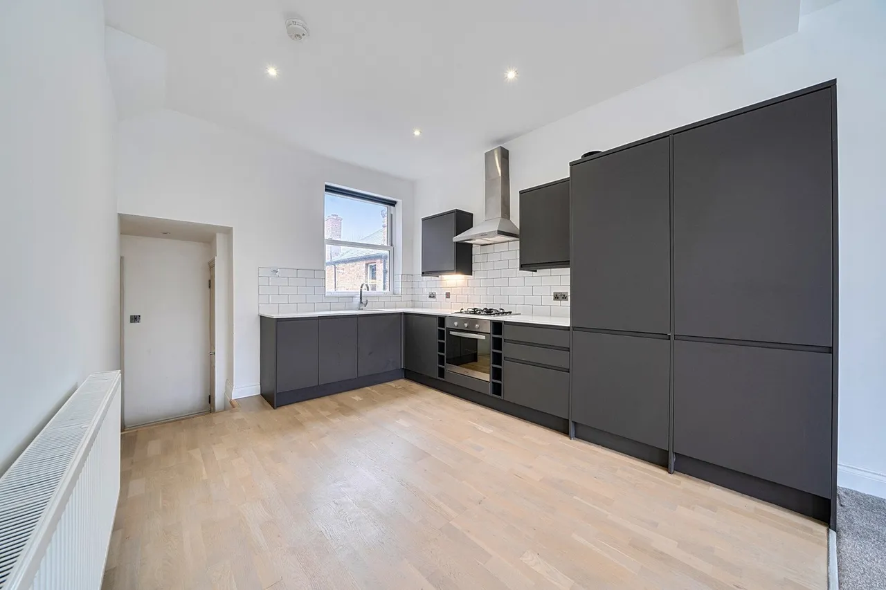 Lordship Lane, SE22, photo 6