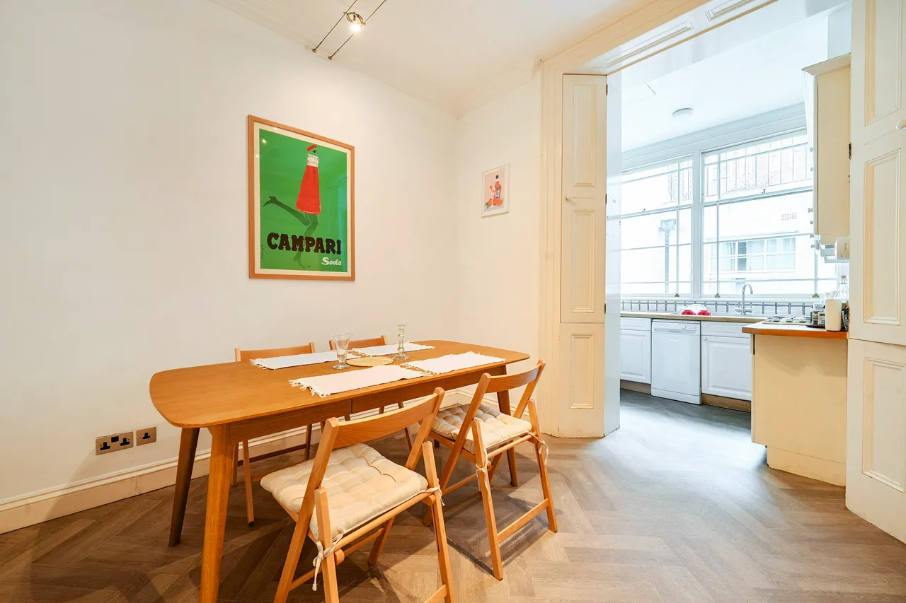 Flat 2, 64 St Georges Square, London, photo 5