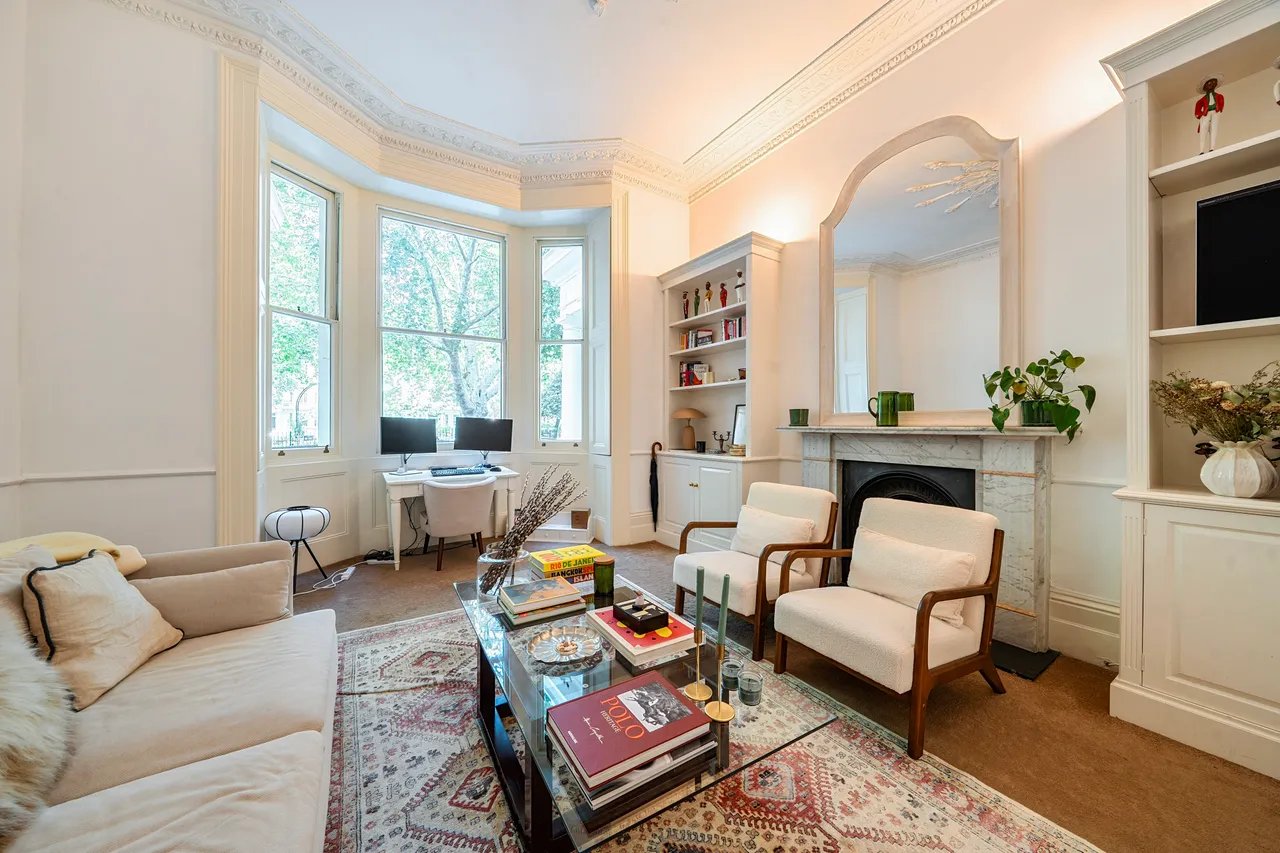 Flat 2, 64 St Georges Square, London, photo 3