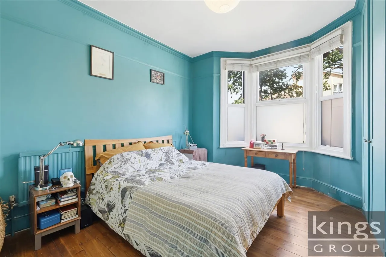 Ordnance Road, Enfield, photo 11