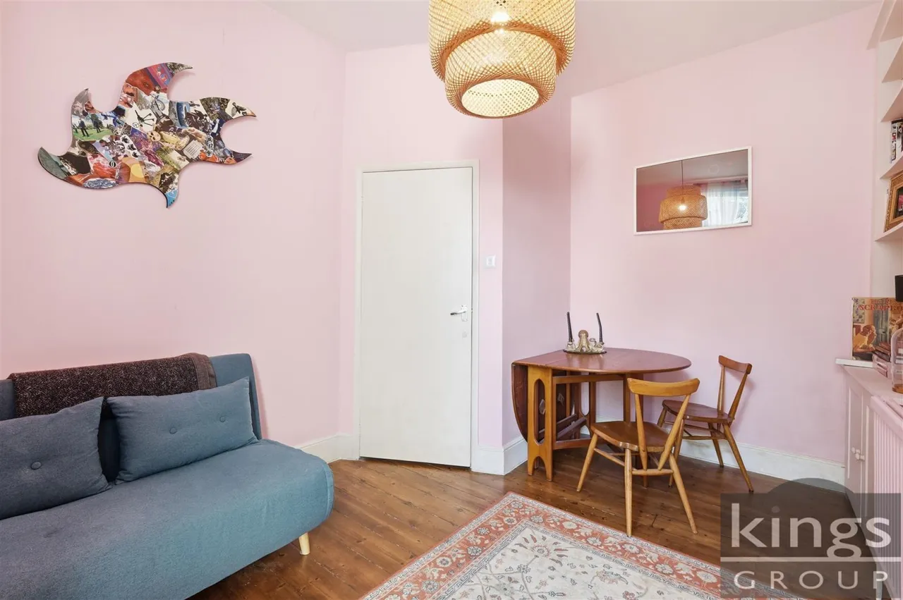 Ordnance Road, Enfield, photo 9