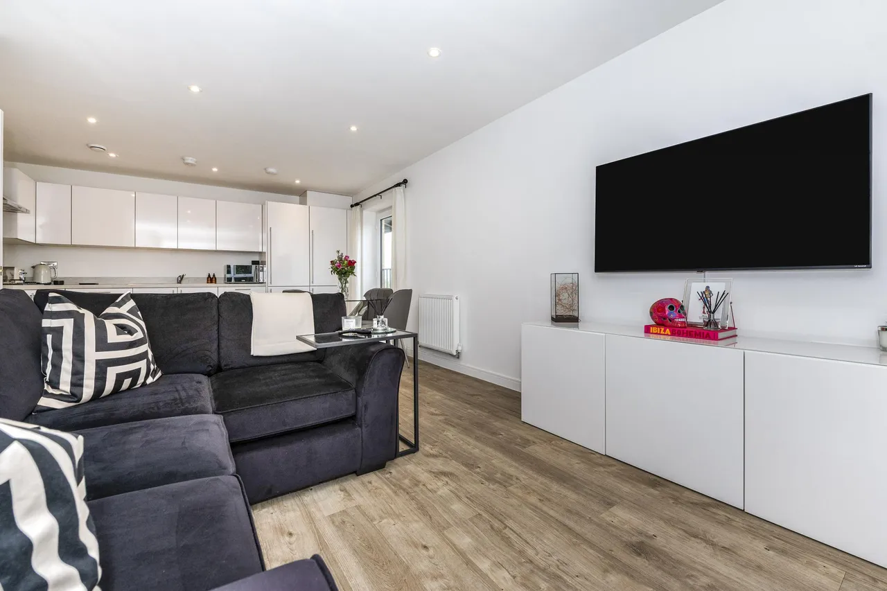 Bazley Close, Swanscombe, DA10, photo 8
