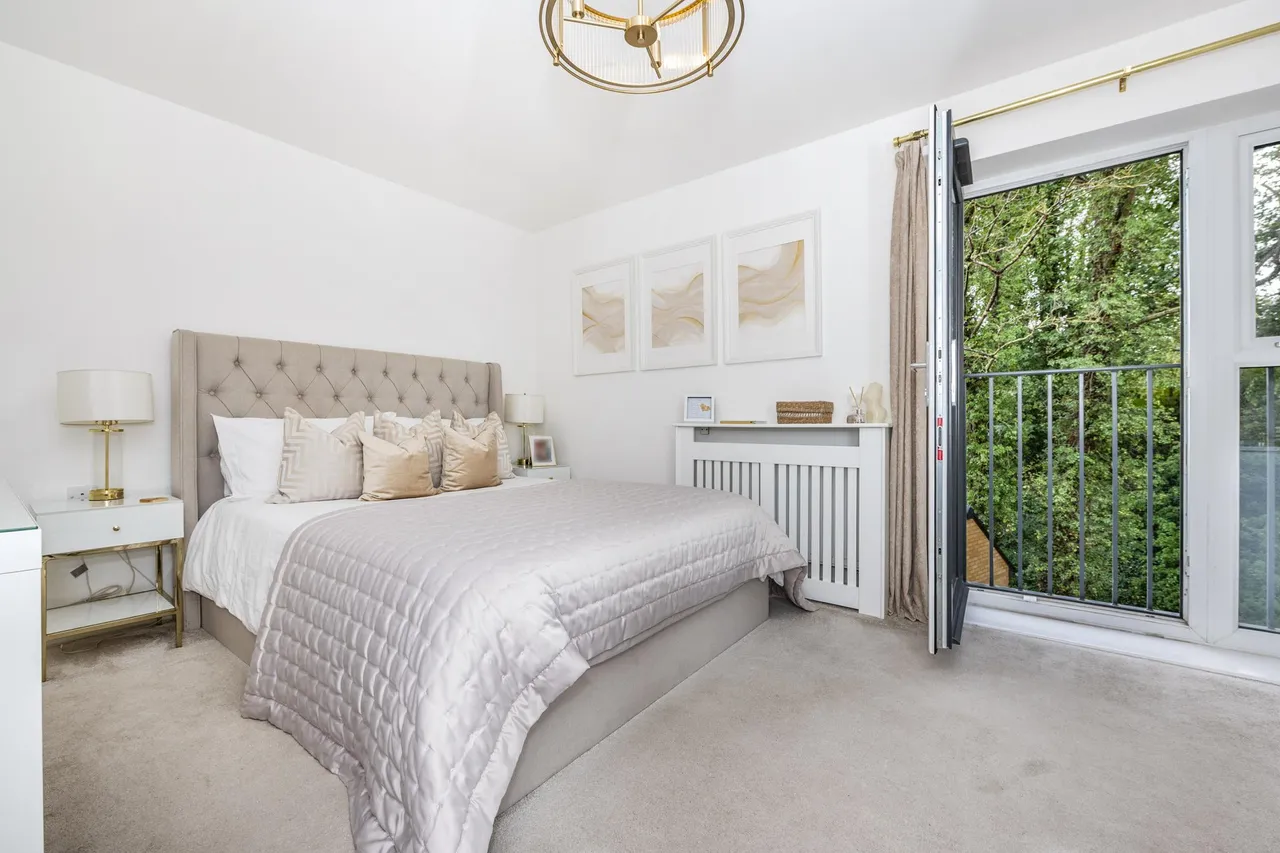 Bazley Close, Swanscombe, DA10, photo 4