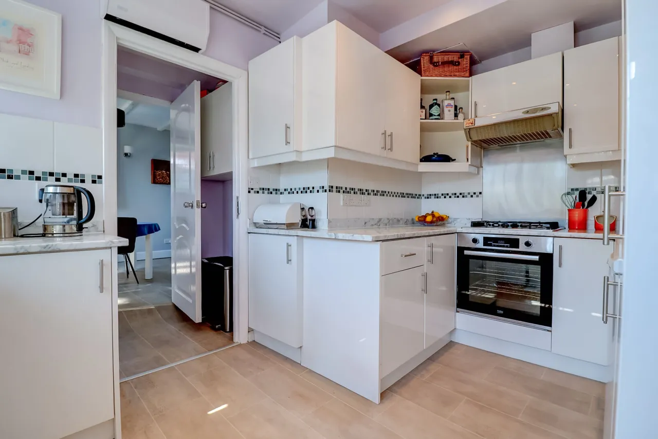 White Lion Road, Amersham, HP7, photo 3