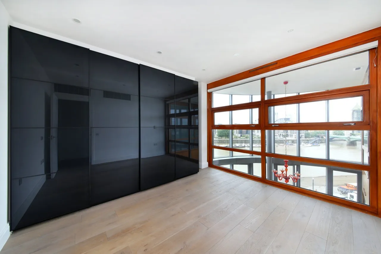 Lombard Road, Battersea, SW11, photo 11