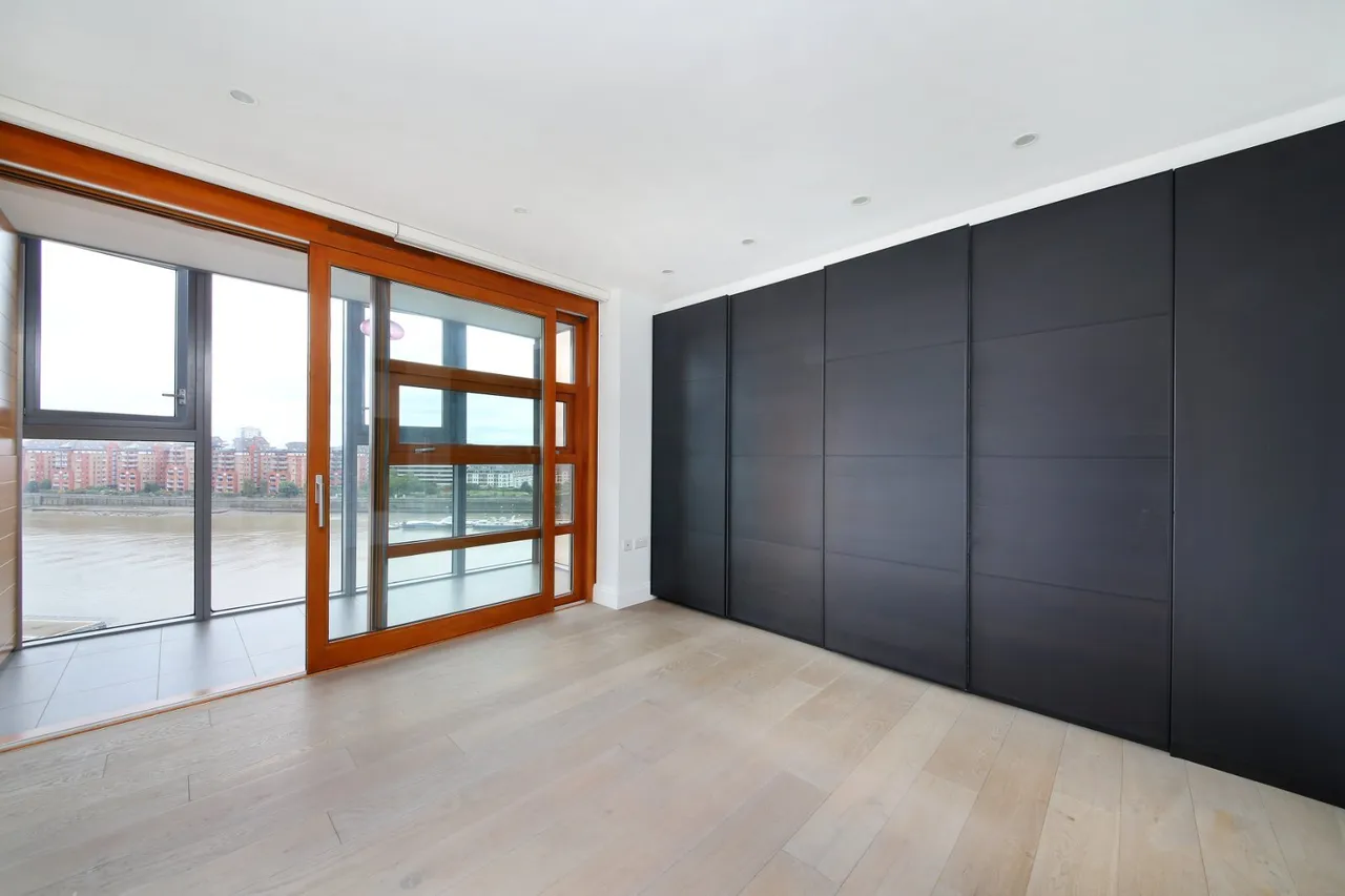 Lombard Road, Battersea, SW11, photo 5