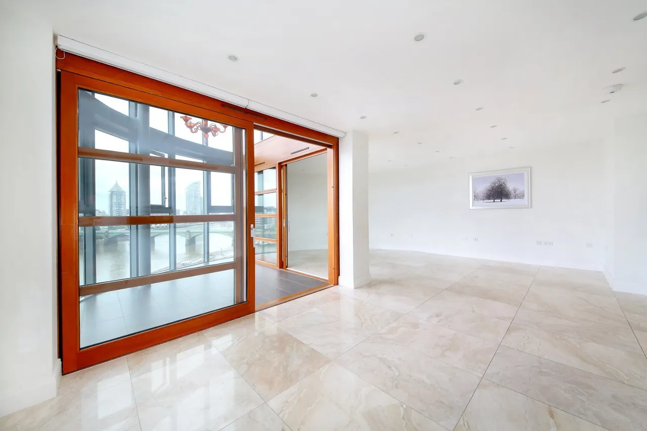 Lombard Road, Battersea, SW11, photo 6