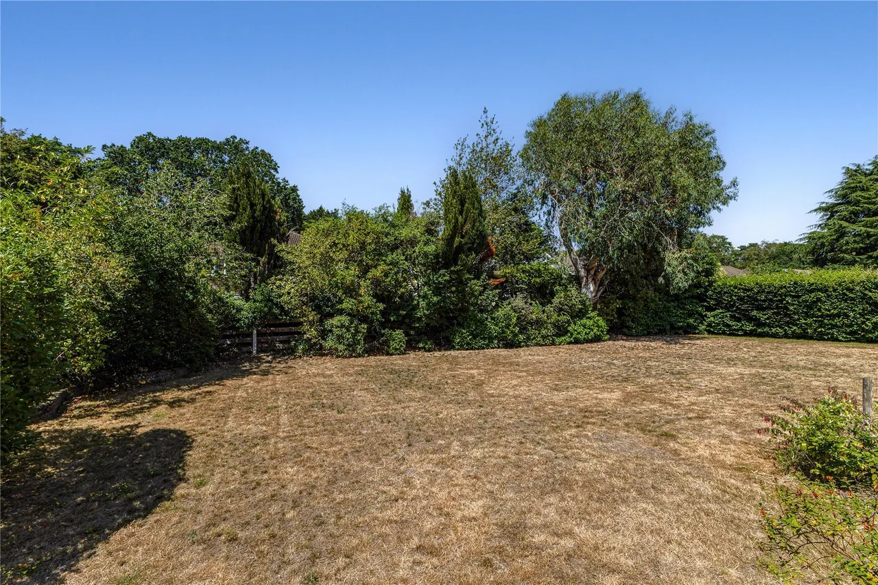 Milner Drive, Cobham, Surrey, KT11, photo 9