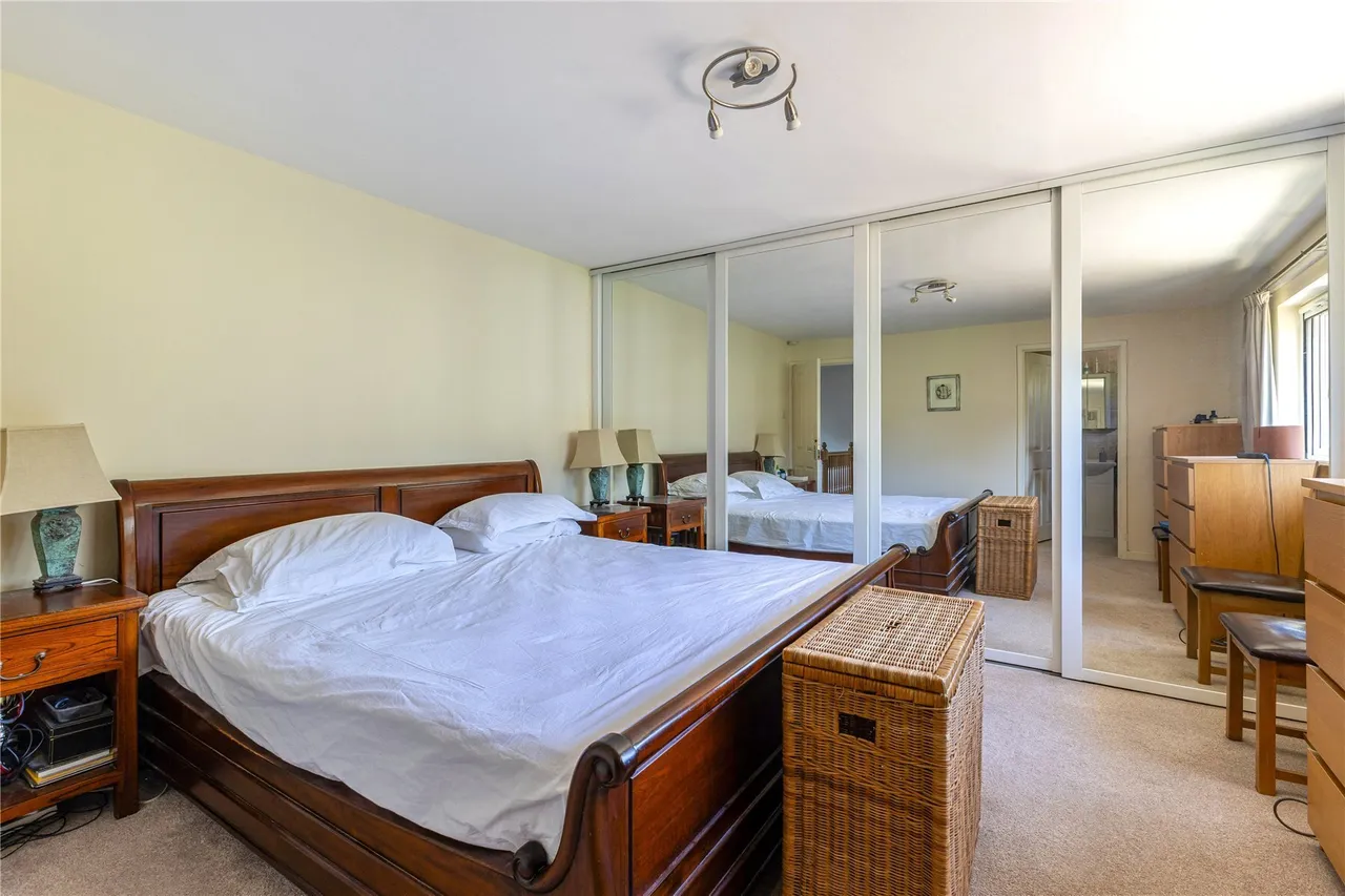 Milner Drive, Cobham, Surrey, KT11, photo 7