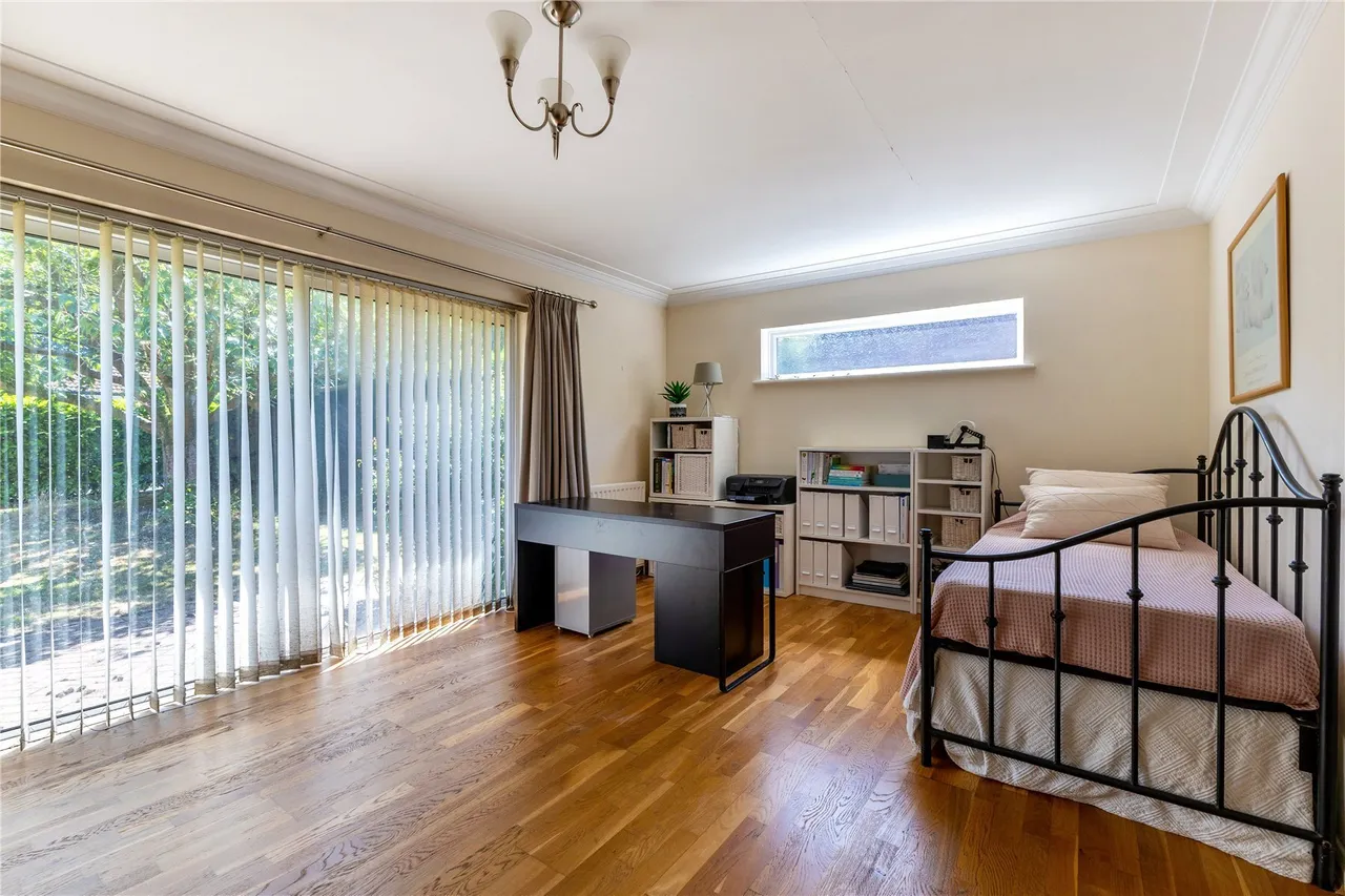 Milner Drive, Cobham, Surrey, KT11, photo 6