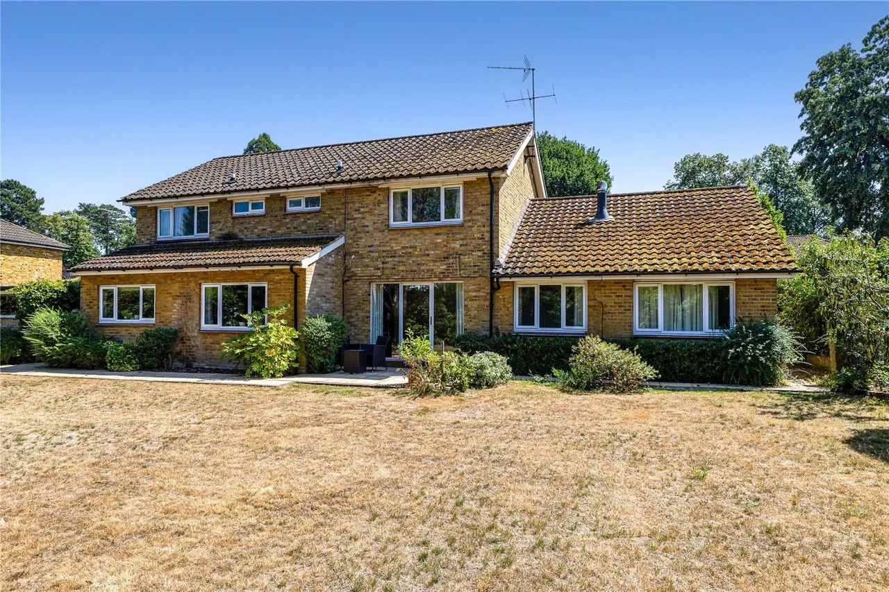 Milner Drive, Cobham, Surrey, KT11, photo 8