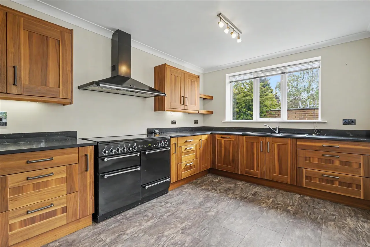 Imperial Road, Beeston, NG9, photo 4
