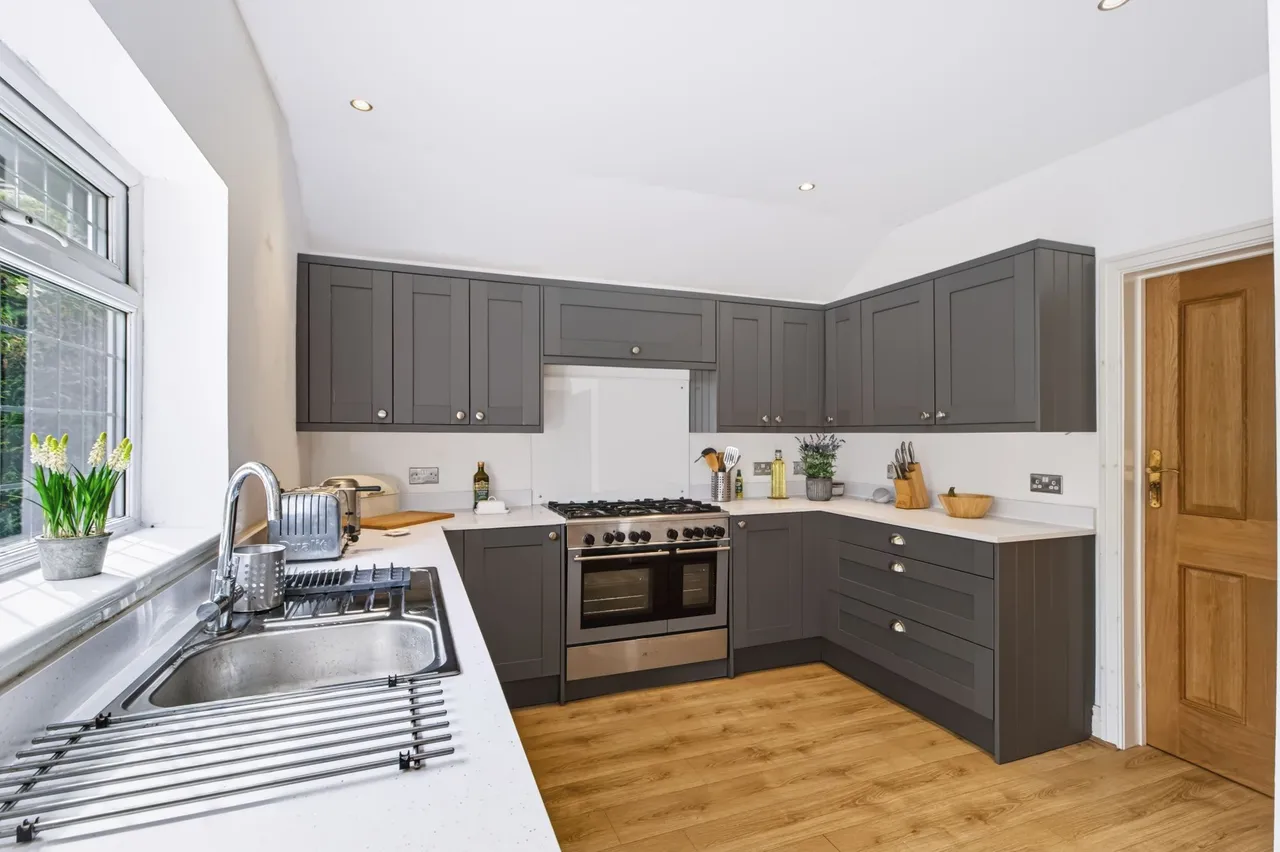 Marlfield Road, Grappenhall, Warrington, Warrington, WA4 2JT, photo 5