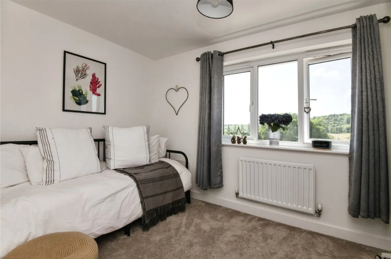 Covert Close, Axminster, EX13, photo 9