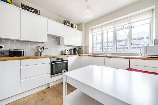 St. Anns Road, London, W11, photo 2