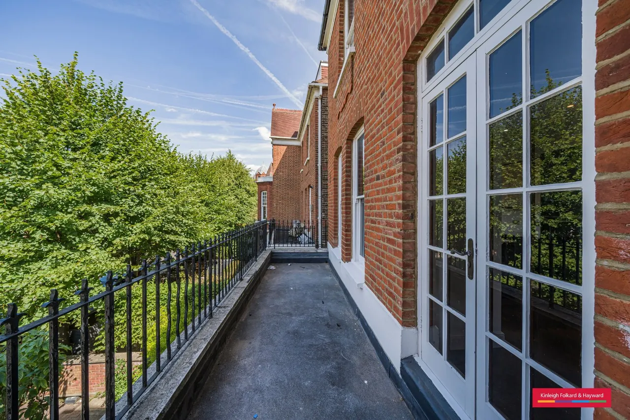 Compayne Gardens, London, NW6, photo 6