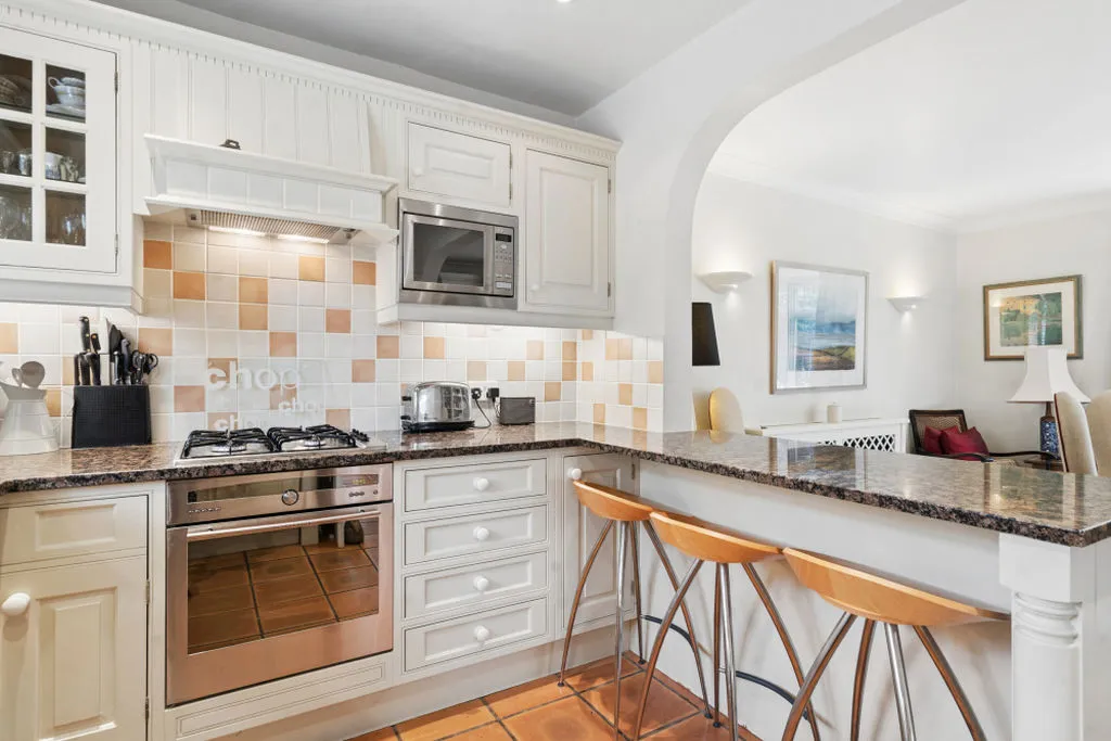 Kings Lane, Cookham Dean SL6 9AY, photo 7